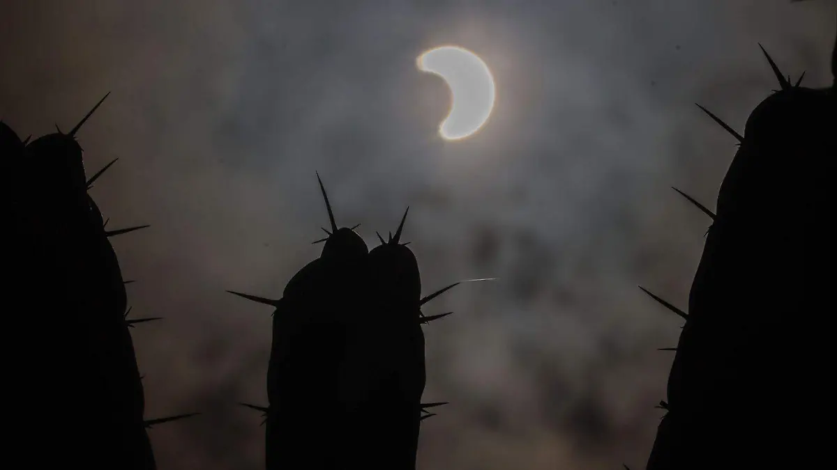 Eclipse 2